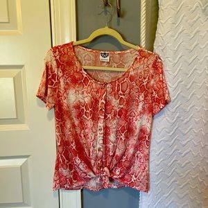 Summer shirt with front knot